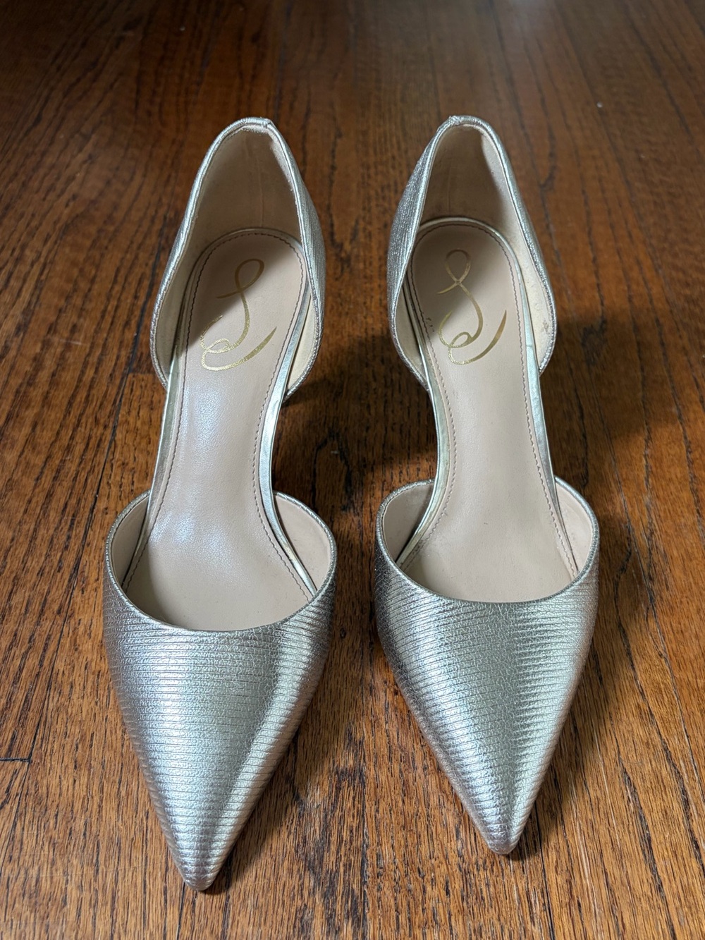 Metallic Pointed-Toe Heels - Picture 3 of 8